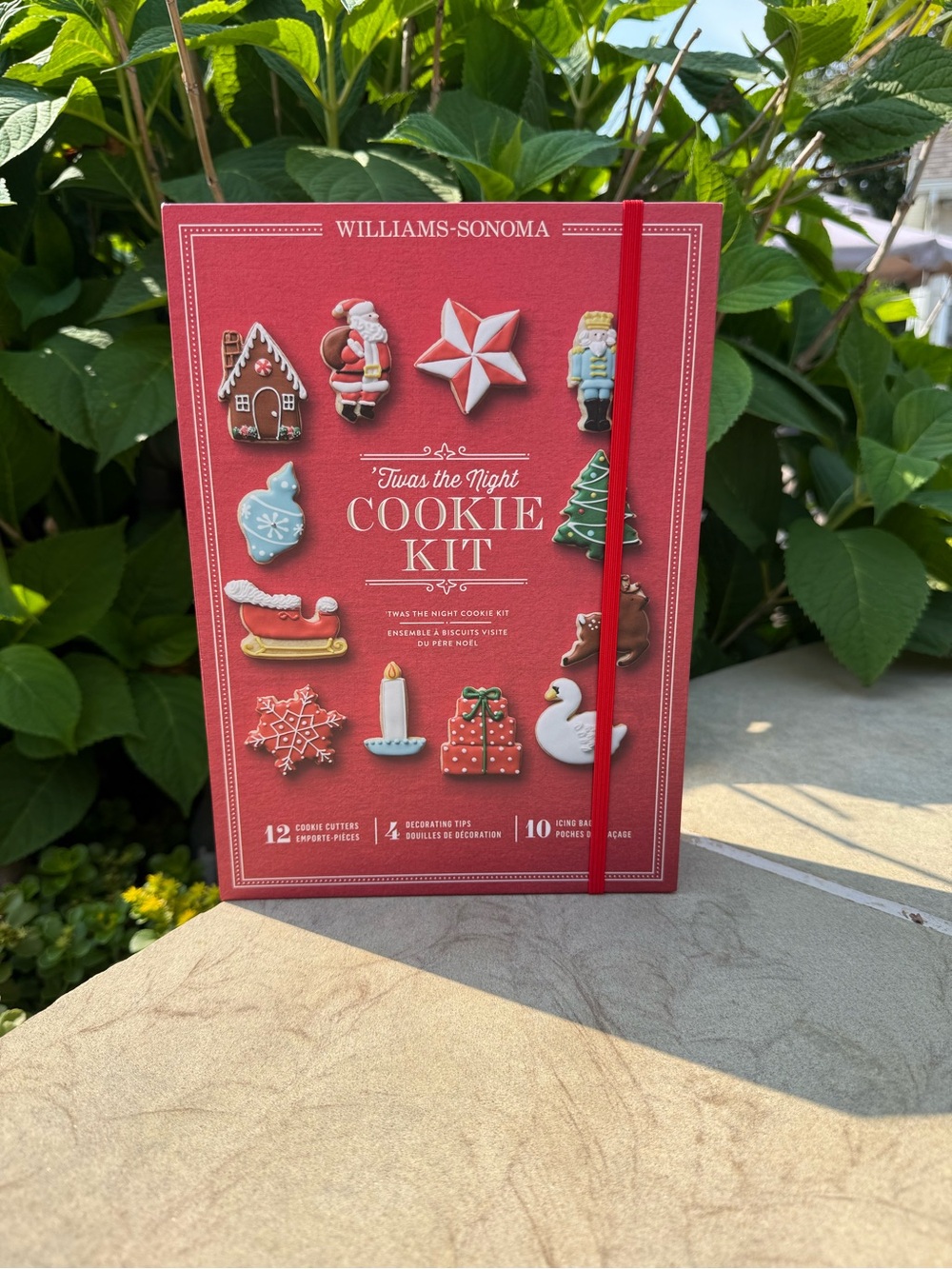 Williams-Sonoma Red Holiday Cookie Kit